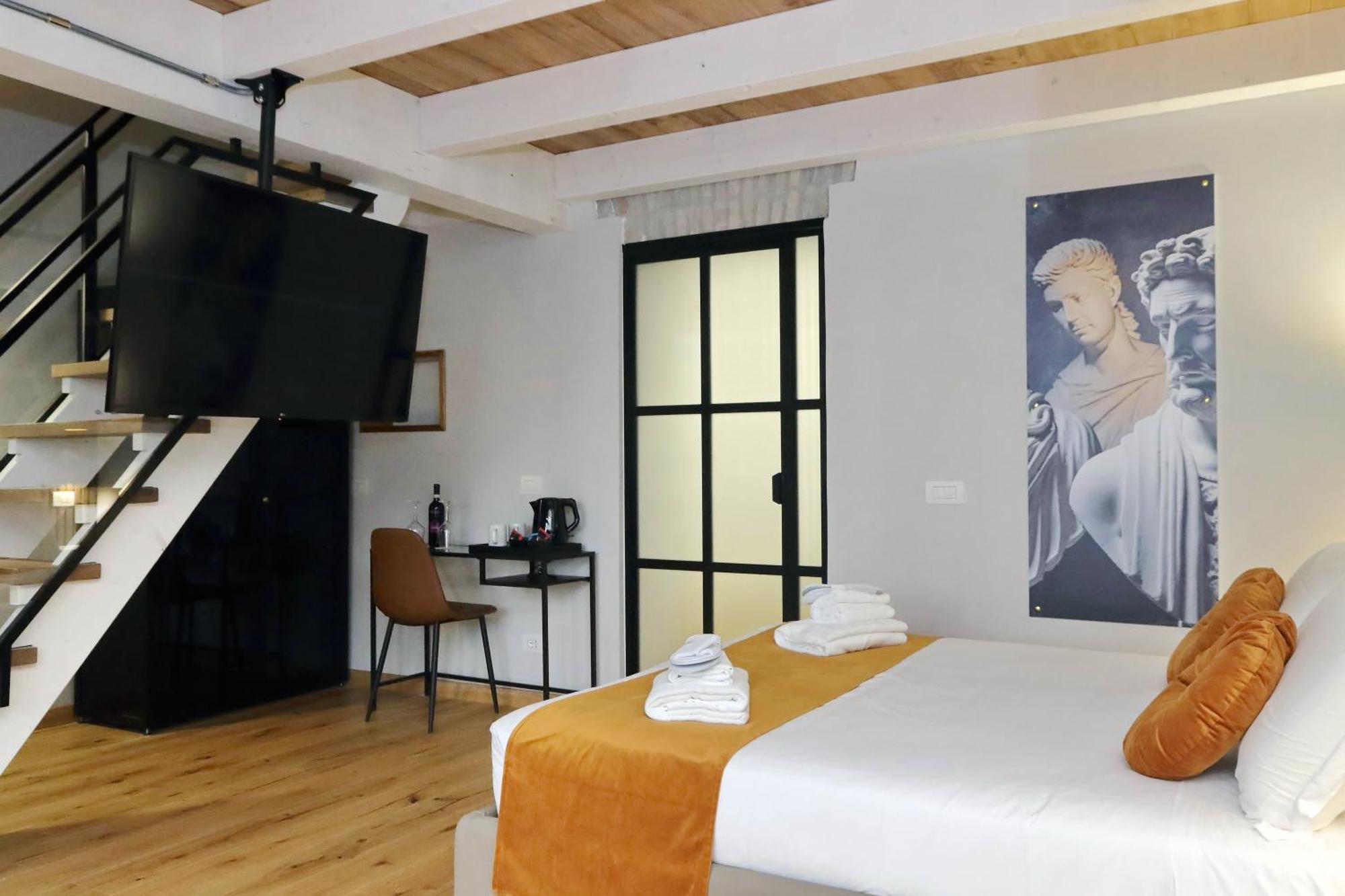 Charming Suites Navona Rome Exterior photo